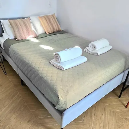 Doki My Way - Food Hall And Parking By Triapart Apartman *