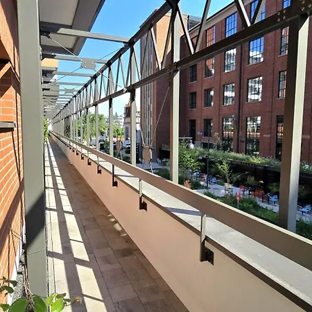 Doki My Way - Food Hall And Parking By Triapart